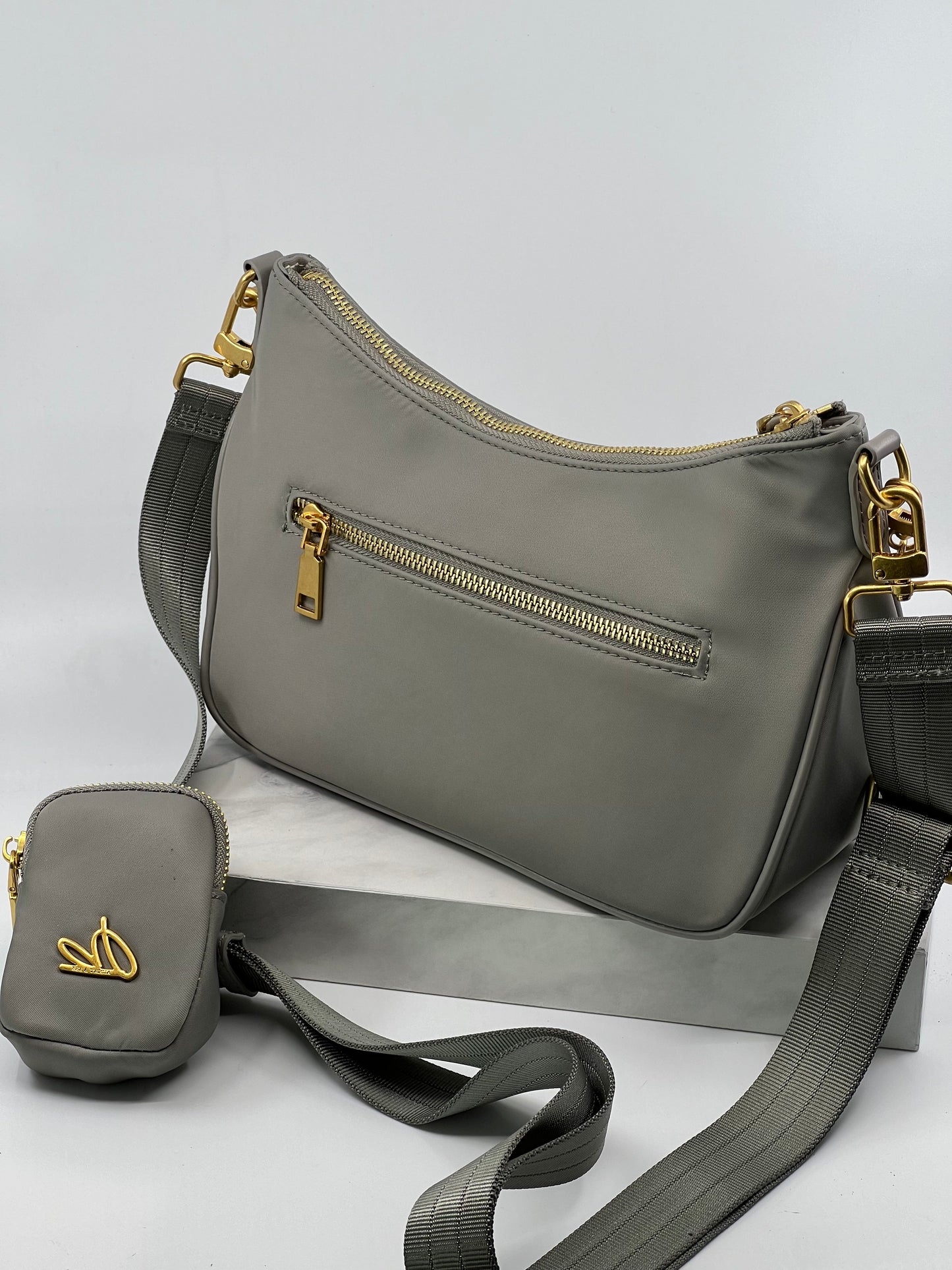 Naomi Chain Crossbody